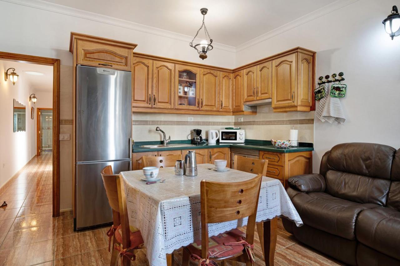 Casa Nina Apartment Uga Екстериор снимка
